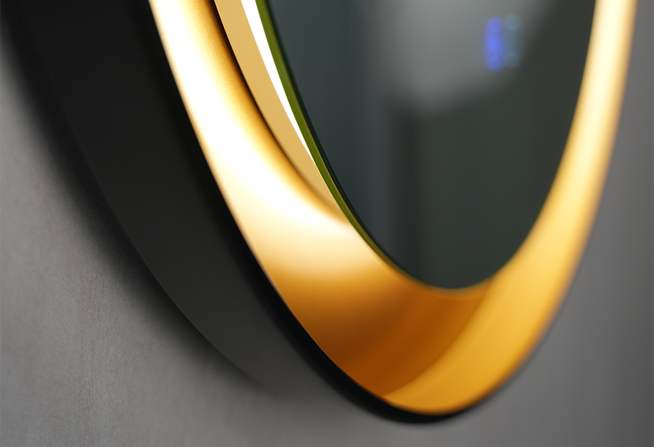 Fekete fémkeretes tükör